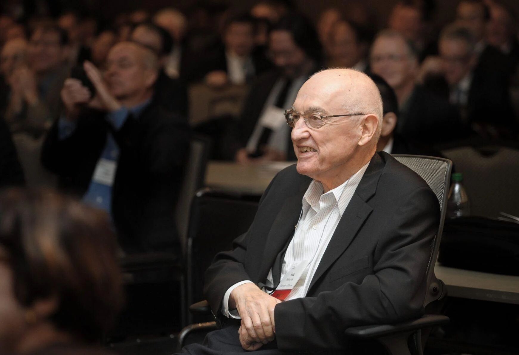 Holonyak honored